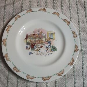 Royal doultan bunnykins 1936 backstamped modern bone China bedtime story plate